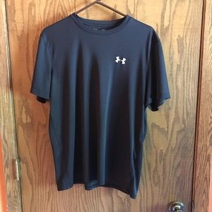 Under Armour Shirt /Size Large